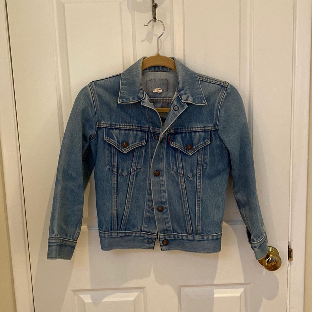Levi’s three quarter length sleeve jean jacket